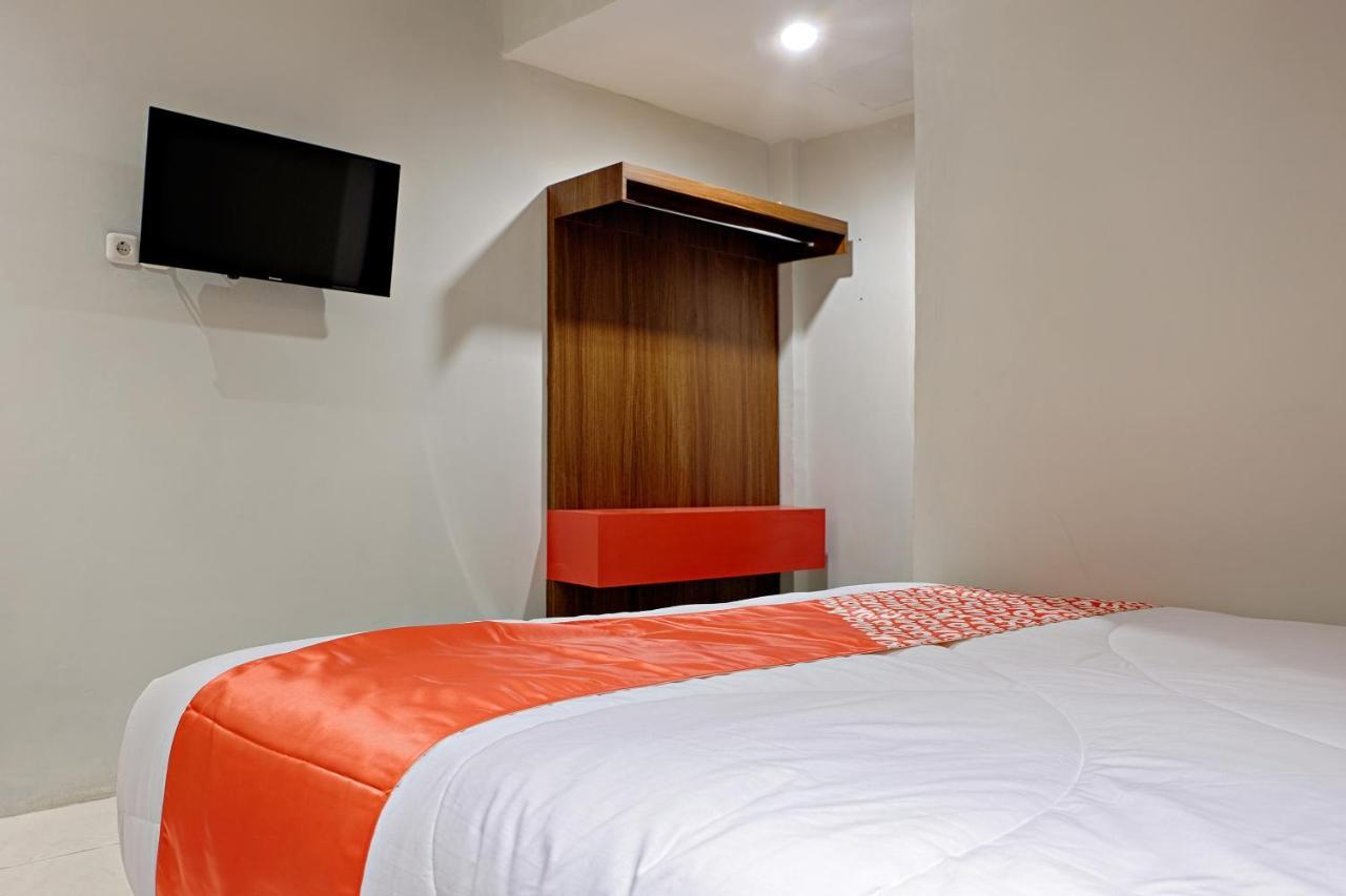 Super Oyo 2756 Anata Hotel Makassar Exterior photo